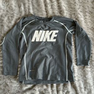 Nike boys shirt